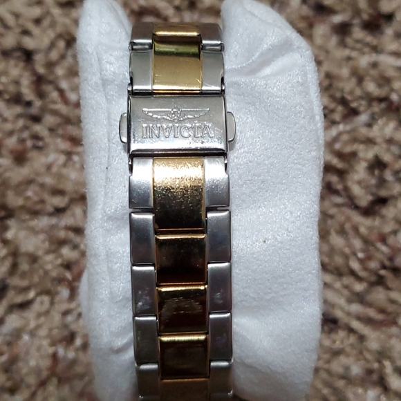 Invicta Watch - Picture 2 of 7